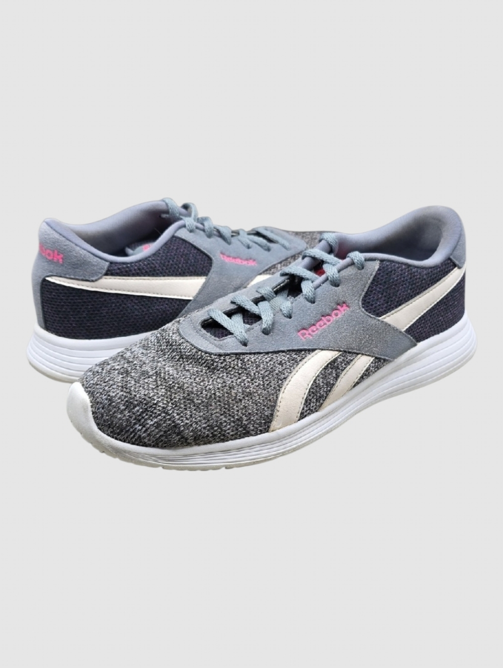 Reebok Royal EC Ride Sneakers Women's Sz 10 Gray/Black Shoes Athletic Walking